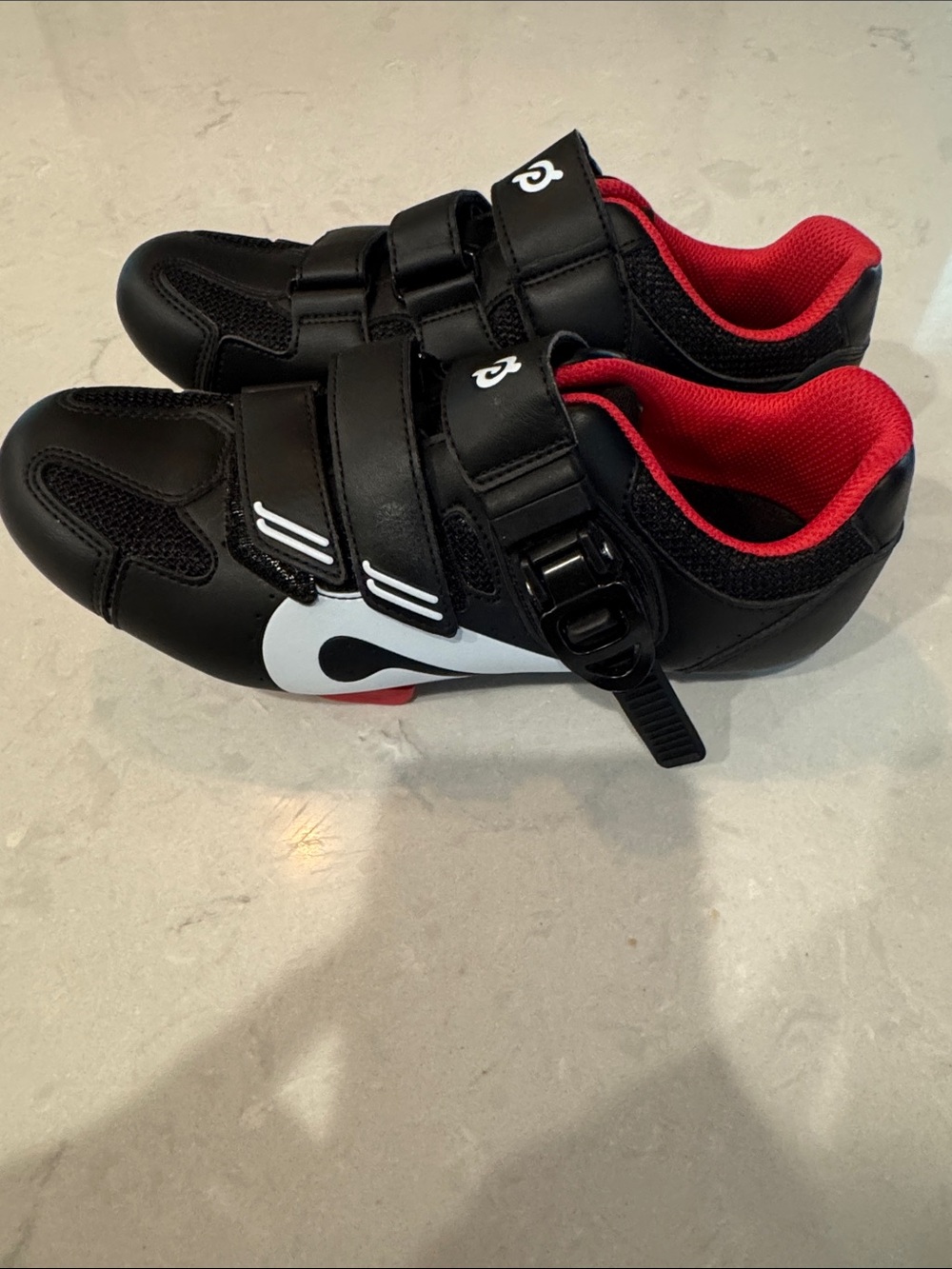 Peloton Black and Red Cycling Shoes with Buckle Size 38/7.5 Womens/5.5 Mens